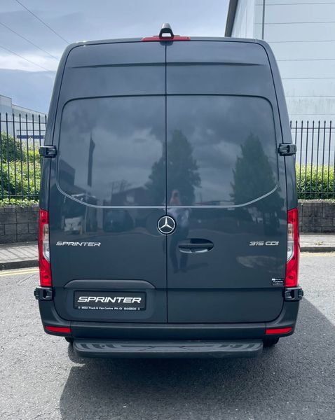 2025 Sprinter 315/36 Auto/AC/ Rev Cam/Leather 388242373