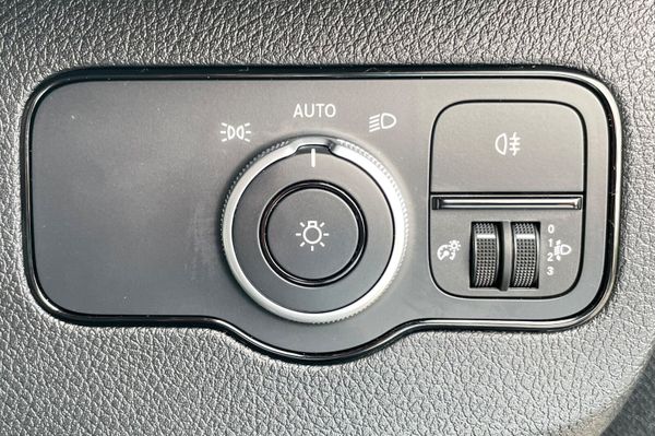 2025 Sprinter 315/36 Auto/AC/ Rev Cam/Leather 388242377