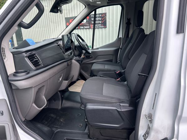 FORD TRANSIT 17 SEAT BUS VRT INC 388272602
