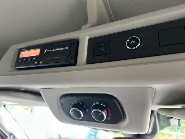 FORD TRANSIT 17 SEAT BUS VRT INC 388272623