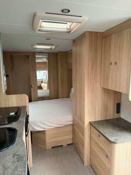 ✨STUNNING 2018 ELDDIS XPLORE 4 BERTH ISLAND BED✨ 388285970