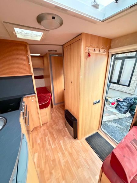 ✨STUNNING SPRITE FIREBRAND 4 BERTH FIXED BED✨ 388285903