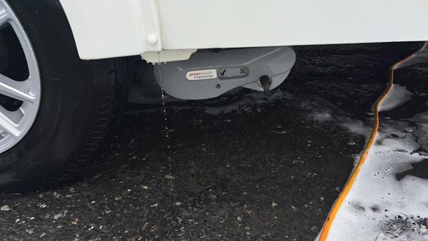✨BARGAIN 2019 ELDDIS XPLORE 442 2 BERTH✨ 388285934