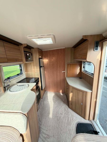 ✨IMMACULATE 2018 BAILEY UNICORN CODOBRA 4 BERTH✨ 388286132