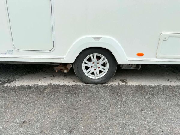 ✨ SWIFT CHALLENGER SPORT 4 BERTH ISLAND BED✨ 388286264
