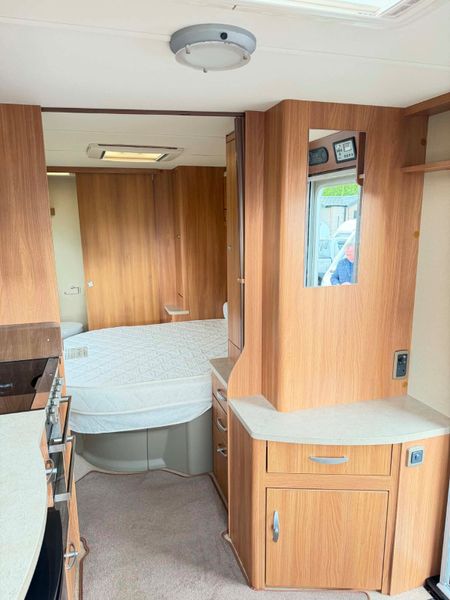 ✨ SWIFT CHALLENGER SPORT 4 BERTH ISLAND BED✨ 388286267