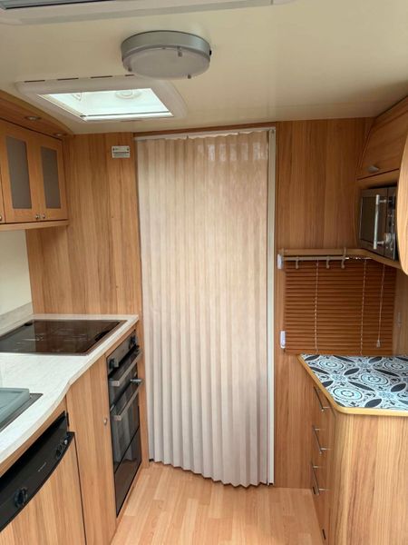 ✨BARGAIN BAILEY UNICORN VALENCIA 4 BERTH✨ 388286379