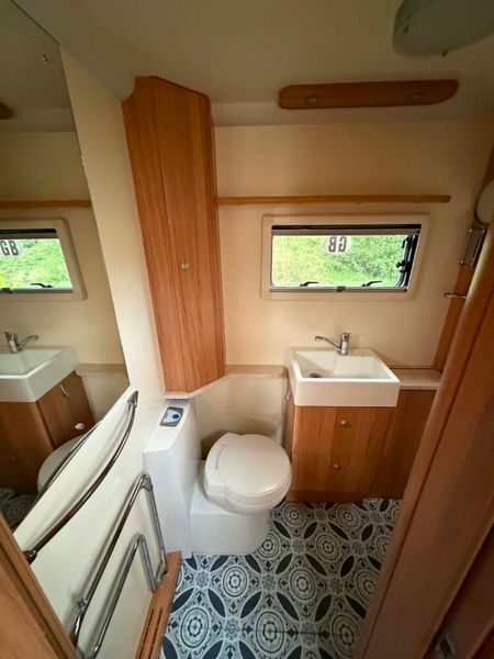 ✨BARGAIN BAILEY UNICORN VALENCIA 4 BERTH✨ 388286380