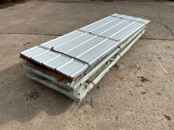 UNUSED 10ft ROOF SHEETING / CLADDING.....1275d. 388292976