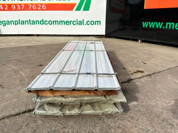 UNUSED 10ft ROOF SHEETING / CLADDING.....1275d. 388292988