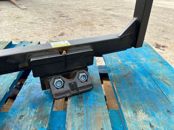 UNUSED FORK POSITIONER 20" CARRIAGE........1917 388299822