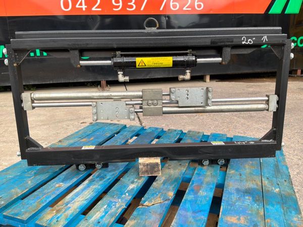 UNUSED FORK POSITIONER 20" CARRIAGE........1917 388299835
