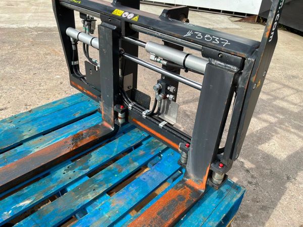 UNUSED ELM FORK POSITIONER CARRIAGE....3537. 388205027