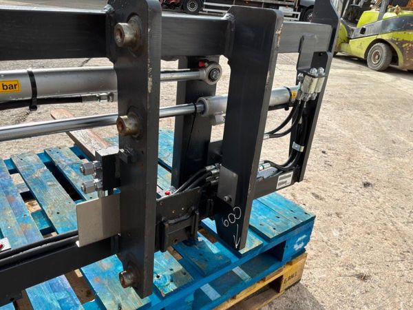 UNUSED ELM FORK POSITIONER CARRIAGE....3537. 388205039