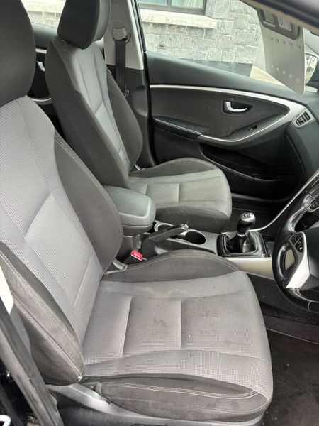 Hyundai 130 (Trade in to clear) 388205577