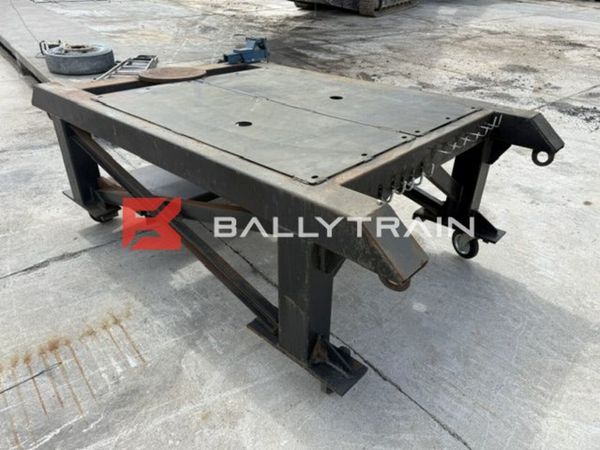 Mobile Work Bench 388212317