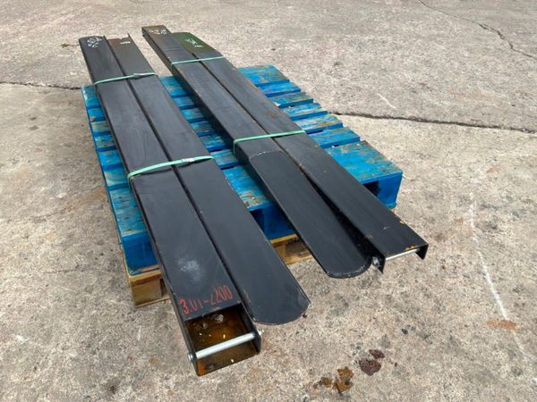 UNUSED 3 TONNE x 90" FORK EXTENSIONS.....3629. 388226247