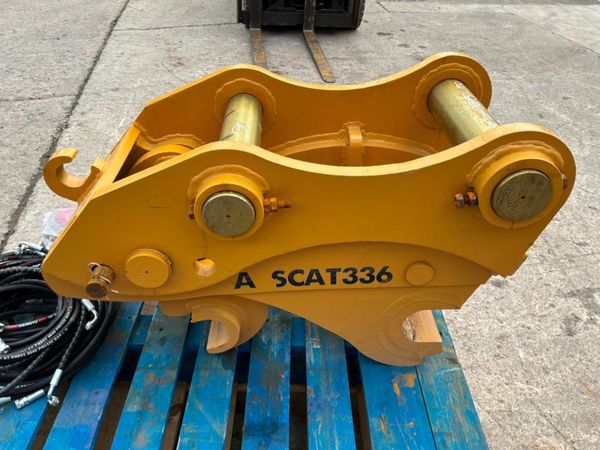 UNUSED HYDRAULIC HITCH...100/90mm PINS....2236. 388226312