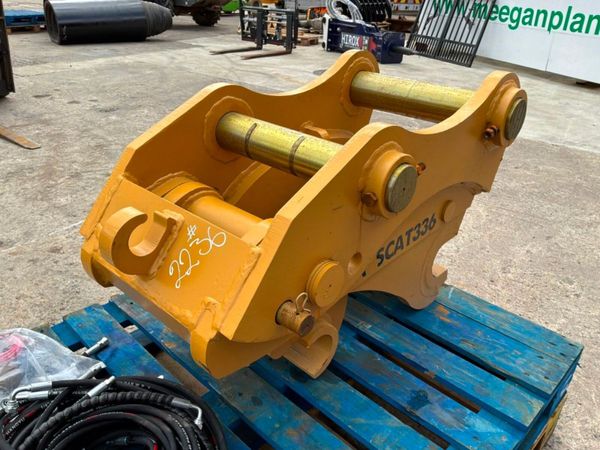 UNUSED HYDRAULIC HITCH...100/90mm PINS....2236. 388226313