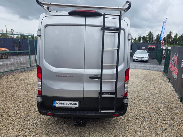 Ford Transit Highroof 2021 388233314