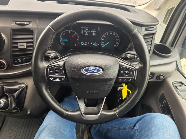 Ford Transit Highroof 2021 388233324