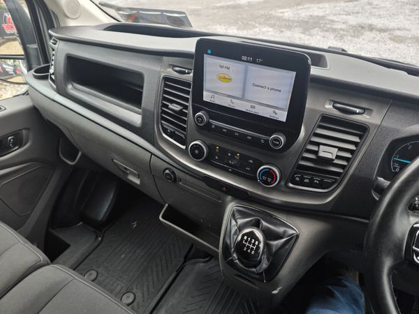 Ford Transit Highroof 2021 388233325