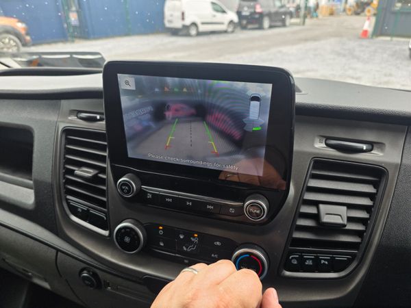 Ford Transit Highroof 2021 388233326