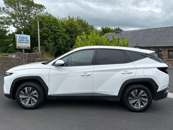 Tucson Commercial only 31000kms as new €22967 plus 388234420