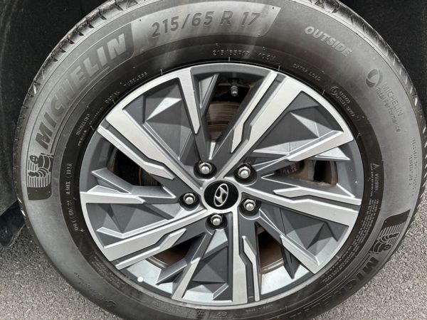 Tucson Commercial only 31000kms as new €22967 plus 388234429
