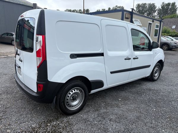 192Renault Kangoo maxi 388349388
