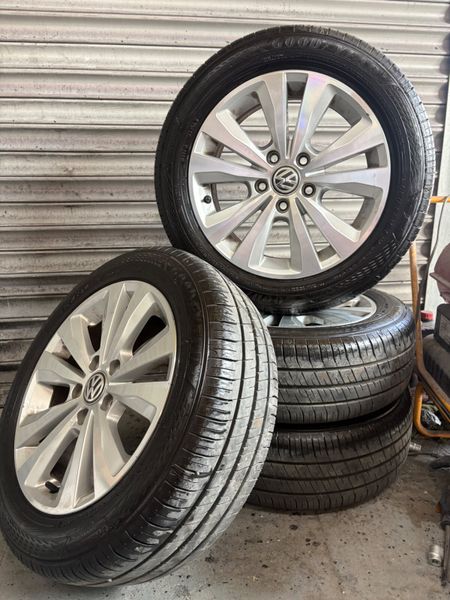 16” Volkswagen Golf Alloys 388356384