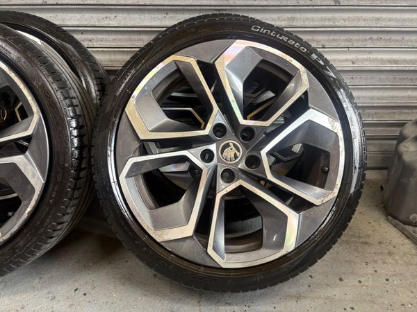 19” Skoda Octavia VRS Alloys 388356750