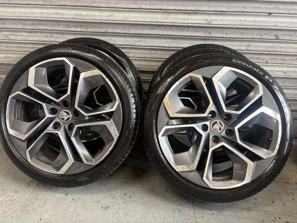 19” Skoda Octavia VRS Alloys 388356757