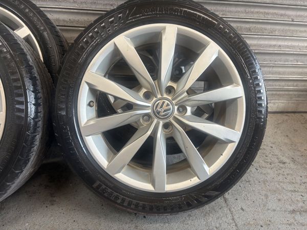 17” Volkswagen Golf Alloys 388389283
