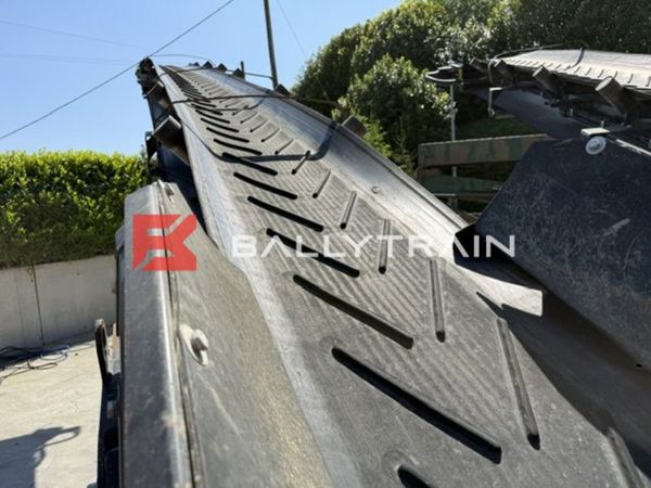 Roco X7T 3 Deck Screener (Low Hours) 388455351