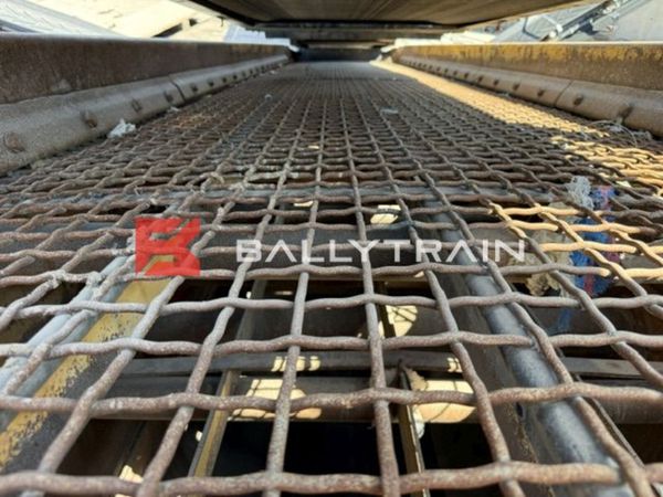 Roco X7T 3 Deck Screener (Low Hours) 388455367