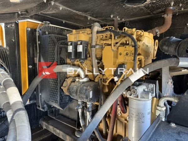 Roco X7T 3 Deck Screener (Low Hours) 388455371