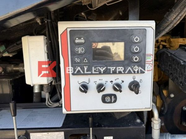 Roco X7T 3 Deck Screener (Low Hours) 388455374
