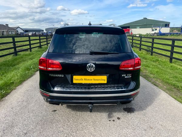 152 Volkswagen Touareg R-Line Crewcab***** 388404130