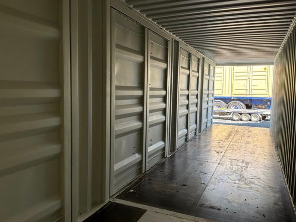 40ft MULTI SIDE DOOR SHIPPING CONTAINER...2210. 388419650
