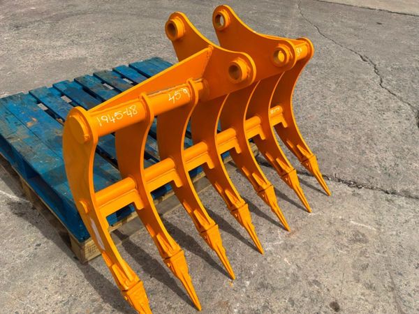UNUSED 48" LAWN / STONE RAKE.....45mm....1945-2. 388424701