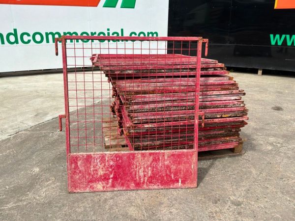 SCAFFOLDING ACCESS / SAFETY GATES 388424726
