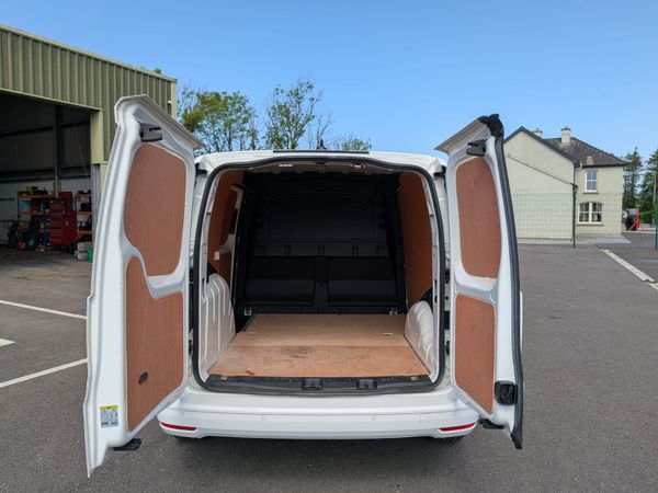 Volkswagen Caddy 2022 388426565