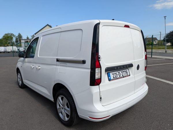 Volkswagen Caddy 2022 388426568