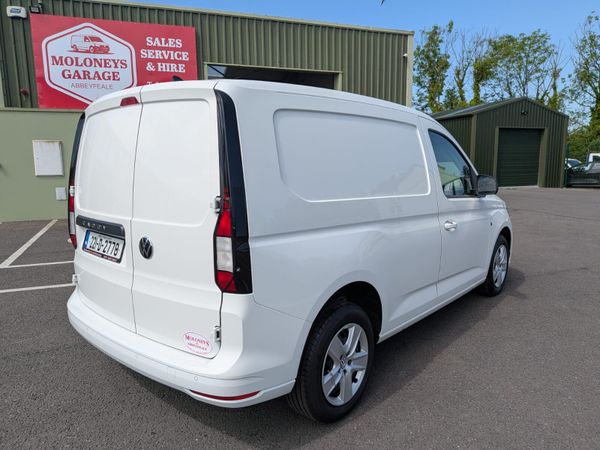 Volkswagen Caddy 2022 388426757
