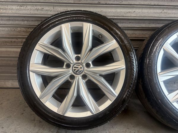 18” Volkswagen Alloys 388437974
