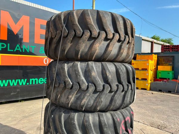 22.5 PART WORN DUMPER / TRAILER TYRES....1820. 388595586
