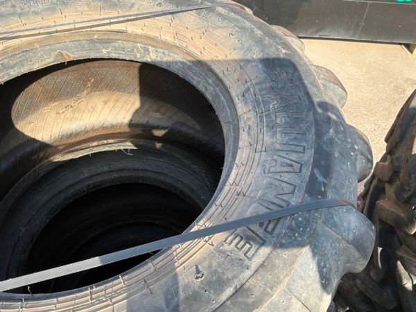 22.5 PART WORN DUMPER / TRAILER TYRES...1840t. 388595649