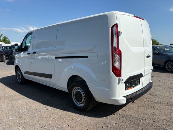 Ford Transit Custom LWB 388595955