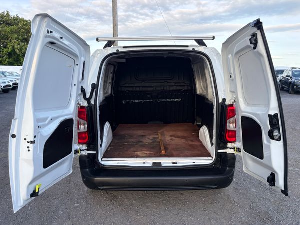 Vauxhall Combo 388596252